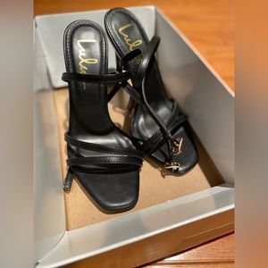 NWTG Lulu’s Lianya Black Ankle Strap Heels US 6.5